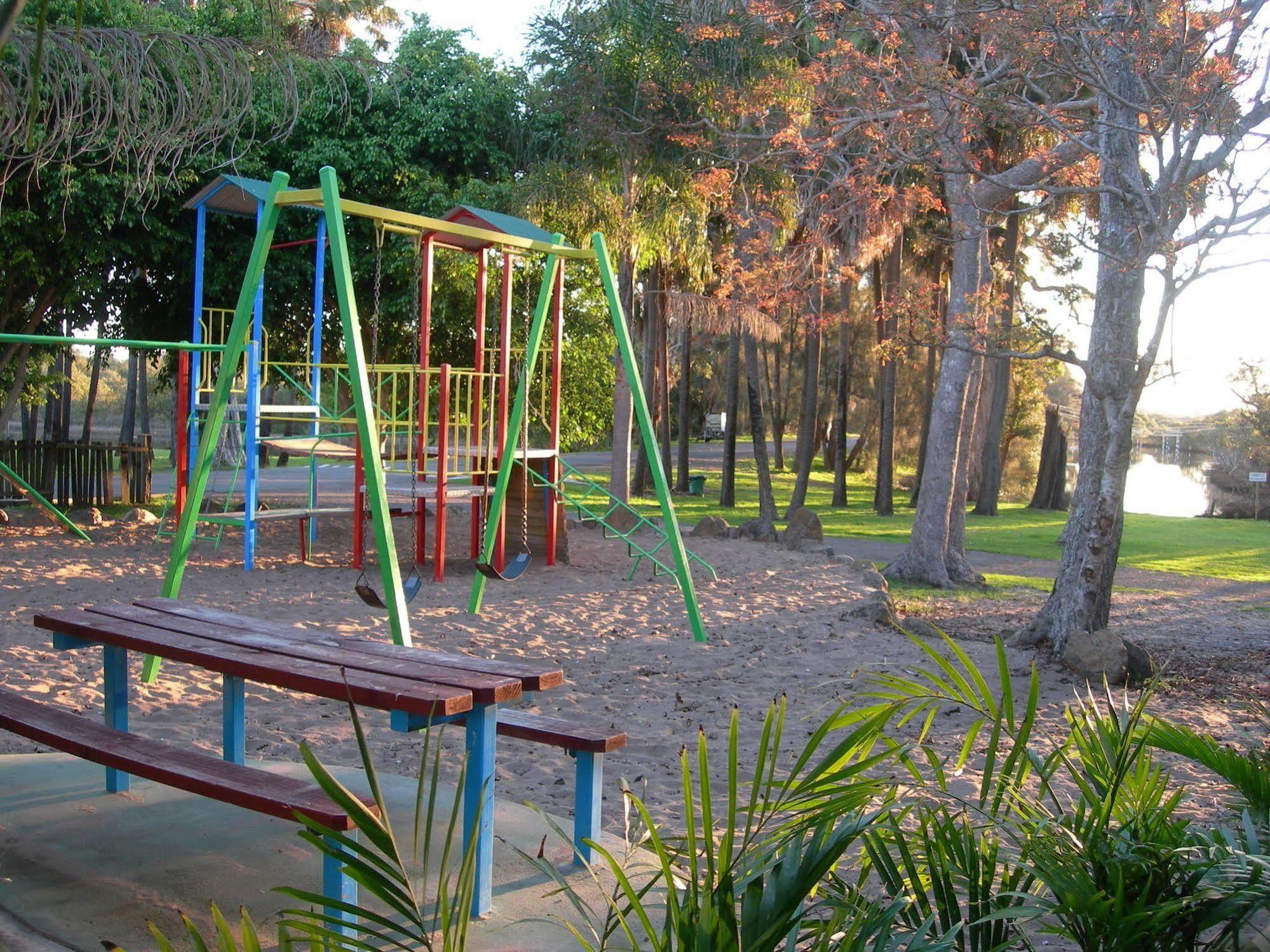Lani's Holiday Island Forster Bagian luar foto